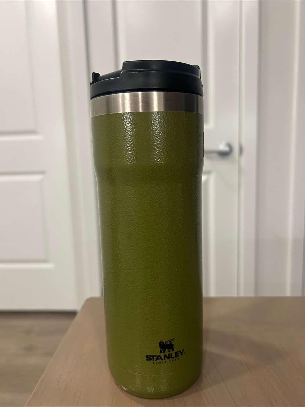 Stanley Olive Green Insulated Travel Mug with Black Lid